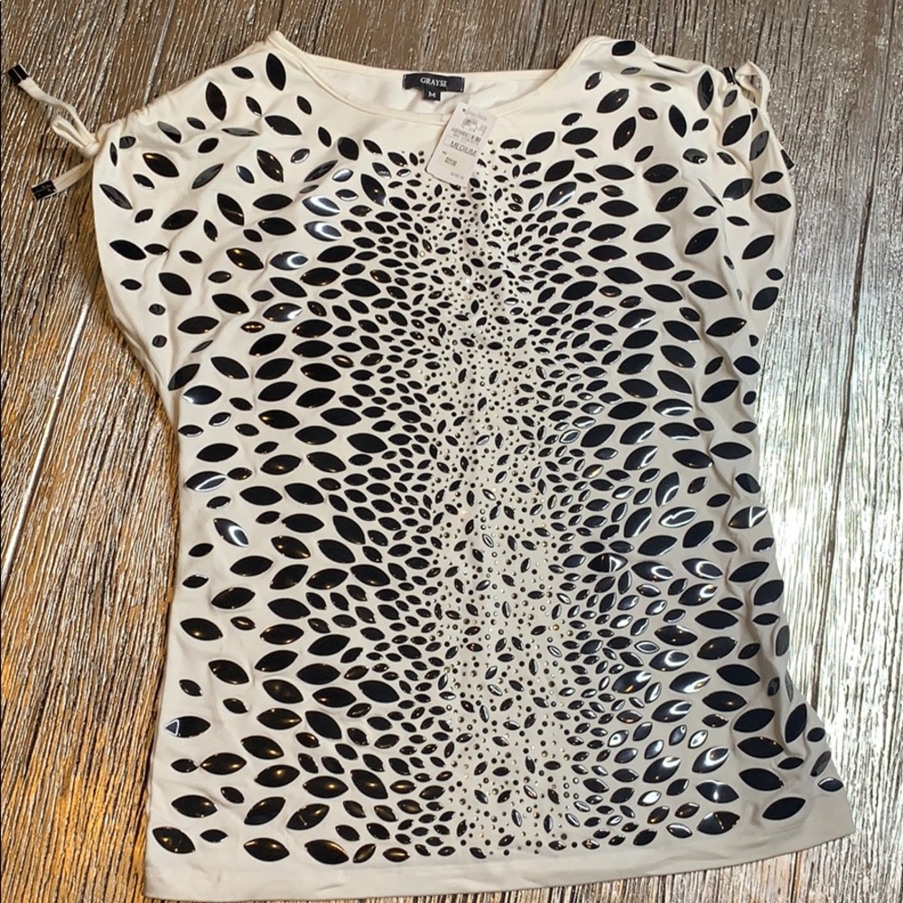 Grates beautiful top